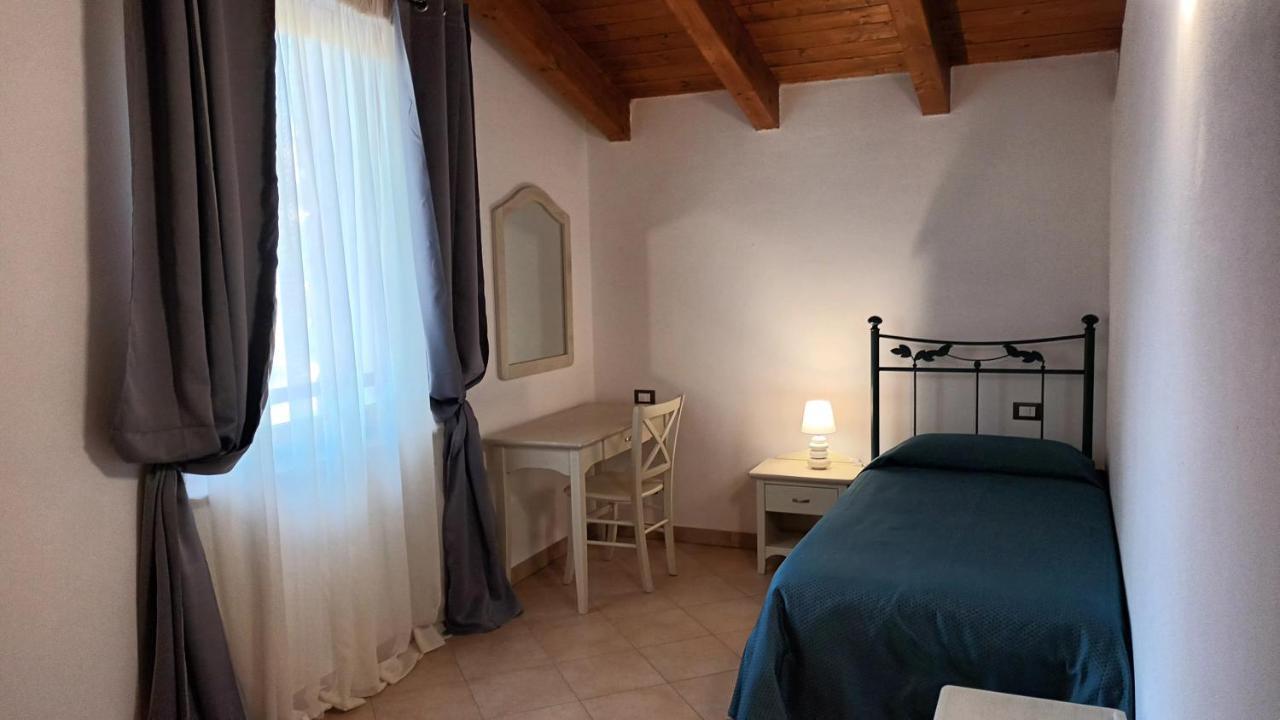 Agriturismo I Merli Сант'Амброджо-ді-Вальполічелла Екстер'єр фото